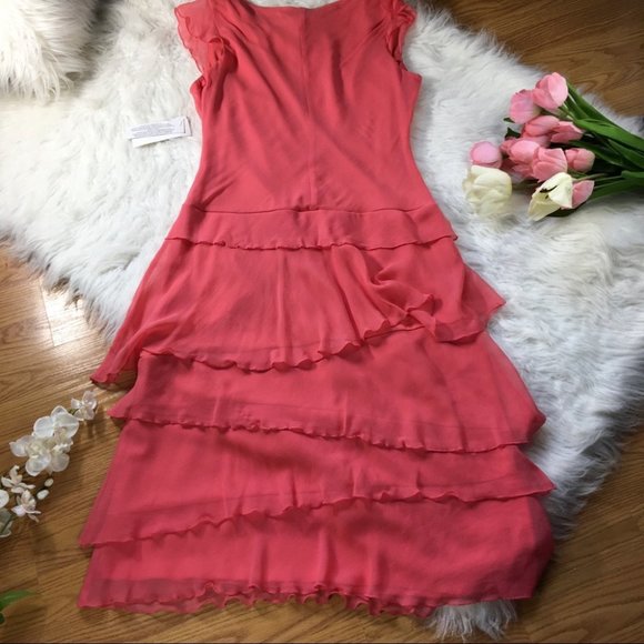 HI STUDIO Asymmetrical Ruffles Hem Dress (W1-180) - Picture 5 of 10